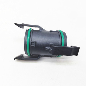 Tuyau d'interface de turbocompresseur Volkswagen 04E145875 EA211 en plastique pour remplacement et réparation - Product Image 2