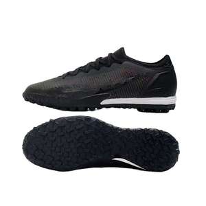 Oem-botas de fútbol atléticas para niños, zapatos de fútbol americano personalizados, sin púas - Product Image 2