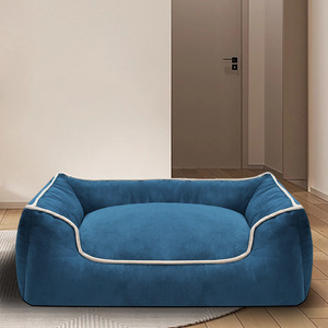 Toptan Lüks Kadife Köpek Yatağı Düz Desen Küçük Orta Boy Kediler ve Köpekler İçin Modern Stil %100 Pamuk Malzeme Koruyucu OEM - Product Image 4