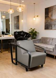 Fauteuil de lavage de luxe avec cuvette en céramique pour salon de coiffure et équipement de beauté - Product Image 4