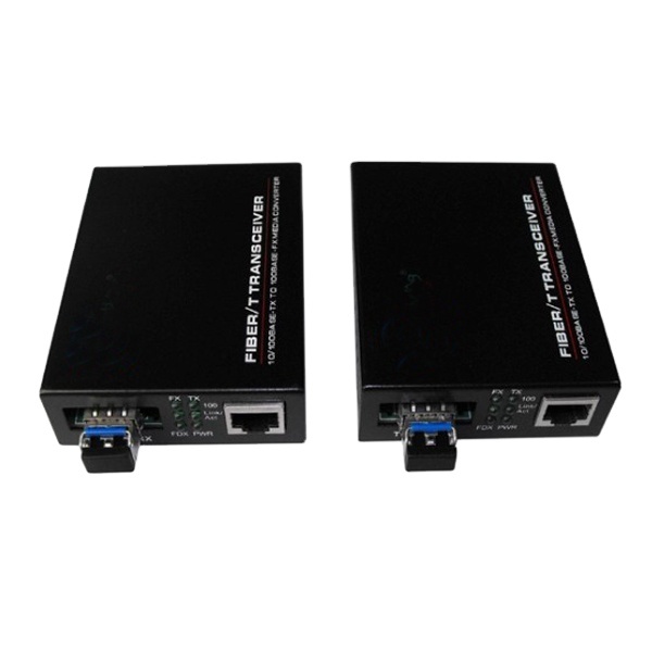10/100/1000M Jumbo Frame Gigabit Fiber Media Converter for IPTV solution