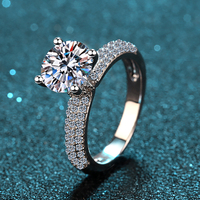 Bague de fiançailles solitaire à six griffes en argent sterling S925 avec moissanite ronde taille brillant 2 carats certifiée GRA D VVS1 – Prix usine