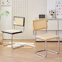Fauteuil de salle à manger moderne en rotin PE, style Cesca, avec coussin en velours cognac et pieds en métal durable, pour salon ou espace ouvert