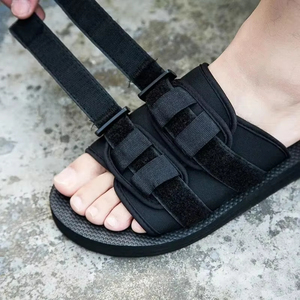 Chaussures en toile style couple, sandales décontractées de plage, pantoufles chaudes d'hiver, claquettes tendance pour femmes - Product Image 3