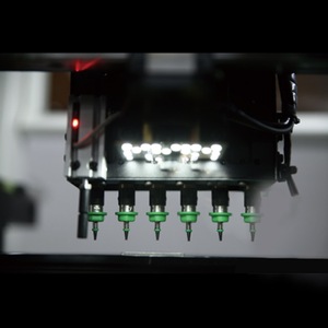 Machine de placement de composants SMT <span class=keywords><strong>SMD</strong></span> à 6 têtes, machine de placement de LED, machine de montage de puces LED SMT - Product Image 1