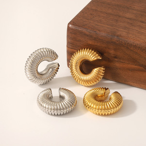 Pendientes de Clip en Forma de C, Acero Inoxidable Chapado en Oro de 18K, Joyería de Moda para Mujer, Regalo, Diseño Geométrico en Forma de U - Product Image 1