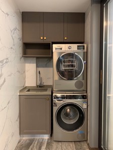 Aparador Flotante <span class=keywords><strong>de</strong></span> Lujo con Estantes Abiertos y Almacenamiento, Color Gris - Fabricación Personalizada OEM Directo <span class=keywords><strong>de</strong></span> Fábrica - Product Image 1