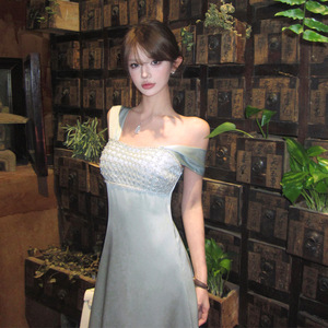 Vestido <span class=keywords><strong>Maxi</strong></span> de Moda Comercial, Nueva Llegada, Tendencia Actual, Satén Azul Celeste con Tirantes Anchos para Looks Virales - Product Image 2