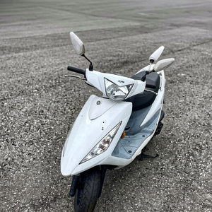 Scooters Usados Japoneses Certificados en Taiwán a Excelentes Precios, Scooter Yamaha Suzuki de Bajo Precio y Alta Calidad - Product Image 3