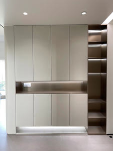 הנמכרים ביותר-חומרים ידידותיים לסביבה להתאמה אישית עץ מלא עכשווי וילה ארון מתלה ארון עבור זכוכית סלון זכוכית סלון - Product Image 2