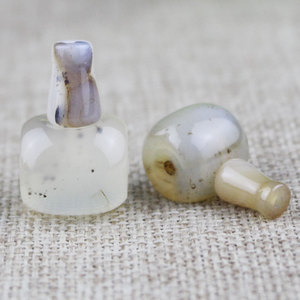 Cuentas de ágata blanca con cabeza de Buda en forma de pagoda de 15-16 mm pulidas para la fabricación de pulseras - Product Image 1