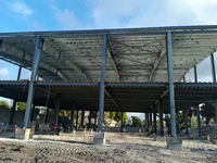 Atelier préfabriqué Usine métallique préfabriquée Bâtiment Design Entrepôt Structure préfabriquée en acier Entrepôt