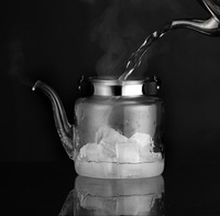 Bouilloire à thé en acier inoxydable de 800 ml avec infuseur en acier inoxydable, en verre borosilicate résistant à la chaleur, compatible avec les plaques de cuisson