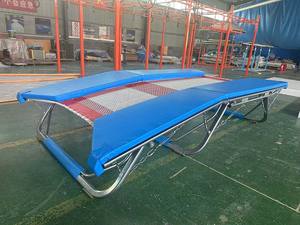 <span class=keywords><strong>Trampoline</strong></span> de <span class=keywords><strong>compétition</strong></span> standard et homologué pour la <span class=keywords><strong>gymnastique</strong></span>, grand <span class=keywords><strong>trampoline</strong></span> 518x305x115 cm avec rouleaux, pour l'exportation - Product Image 4
