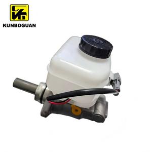 Maître-<span class=keywords><strong>cylindre</strong></span> <span class=keywords><strong>de</strong></span> <span class=keywords><strong>frein</strong></span> compatible avec Toyota Hiace RH 47207-26010 - Product Image 3