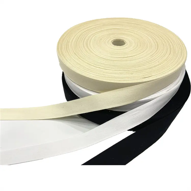 Üretici dimi düz geri boyun bölünmüş pamuk kemer nokta polyester pamuk siyah ve beyaz sarılmış kenar şerit 0.6 herringbon
