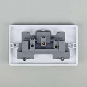 <span class=keywords><strong>Prise</strong></span> <span class=keywords><strong>TV</strong></span> standard britannique en bakélite, <span class=keywords><strong>prix</strong></span> de gros d'usine certifiée GCC, pour usage domestique et de bureau - Product Image 3