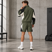 Ensemble d'entraînement personnalisé color block avec veste tissée à quart de zip et short cargo pour homme, logo imprimé, idéal pour les tenues décontractées du week-end