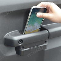 Boîte de rangement populaire avec poignée de porte pour Suzuki Jimny 3 portes 5 portes JB64 JB74 JC74 Accessoires intérieurs de voiture 2025 2026