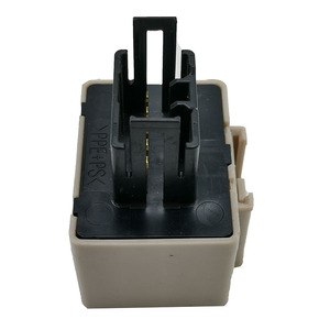 Bán buôn LED bóng đèn tín hiệu lần lượt điện tử flasher <span class=keywords><strong>Relay</strong></span> 81980-50030 cho FJ Cruiser Sienna 4Runner Lexus ct200h LS460 - Product Image 3