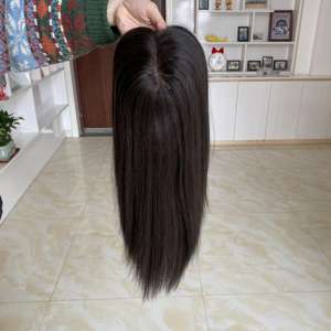 Nuevo Topper de Cabello Europeo 8.5*9, Mini Peluca de Cabello Humano con Nudo Único, Color Natural - Product Image 5