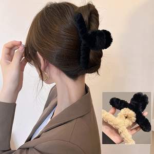 Pince à cheveux élégante en peluche de 11 cm, design raffiné, avec carte de présentation, pinces à cheveux tendance pour filles et femmes - Product Image 6