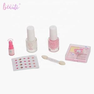 Juego de <span class=keywords><strong>Maquillaje</strong></span> de Juguete Personalizado al por Mayor con <span class=keywords><strong>Estuche</strong></span> Portátil para Niños, Juego de <span class=keywords><strong>Maquillaje</strong></span> de Ojos y Uñas - Product Image 4