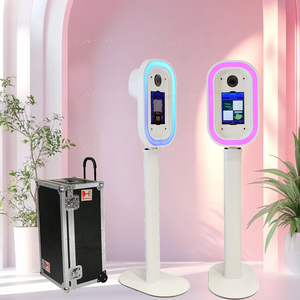 Photomaton ovale le plus vendu, à angle réglable, avec flight case pour la location d'événements – Machine photomaton - Product Image 1