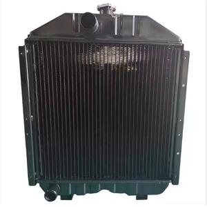 Nuovo serbatoio di <span class=keywords><strong>acqua</strong></span> del radiatore di rame di alta qualità per il trattore del <span class=keywords><strong>FIAT</strong></span> MT () numero di parte dell'OEM 5086414 - Product Image 2
