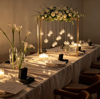 Centre de table de mariage 125 cm de haut, candélabre et lustre en métal acrylique doré sans éclairage, décoration de table pour événement festif