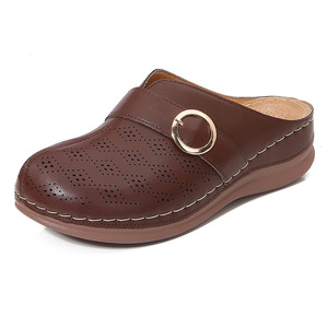 Sandalias de cuña con punta cerrada para mujer, suela suave antideslizante, calzado informal para caminar en verano - Product Image 2