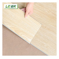 Achat en gros – Pose facile – Revêtement de sol stratifié en plastique à clipser – Plancher SPC – Planche de vinyle durable à coller 4 mm pour hôtels