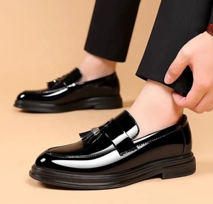 <span class=keywords><strong>Scarpe</strong></span> da uomo taglie forti da uomo Business formale e Casual con suola morbida nera confortevole e Versatile per aumentare le <span class=keywords><strong>scarpe</strong></span> da <span class=keywords><strong>sposo</strong></span> da uomo - Product Image 1