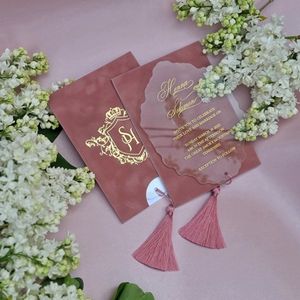 Di lusso Custom nomi iniziali in lamina d'oro tasca in velluto con carta di nozze in acrilico trasparente e nappa per eventi di nozze - Product Image 2