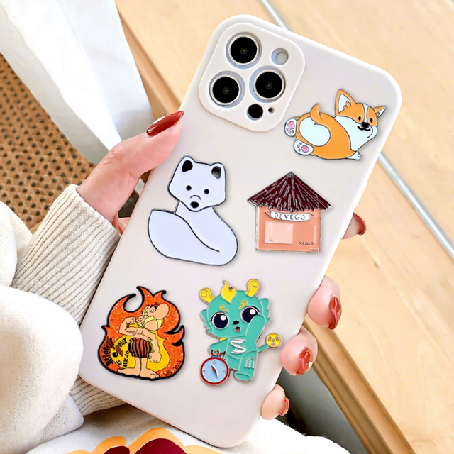Factory Price Low Moq Custom Mobile Phone Sticker Magnet Enamel Pin Alloy Metal Phone case Decoration Adhesive Sticker Pin Badge