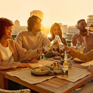 Produit par Corona Extra Large Partage Bouteille 4.5% ABV Lager 12x620 ml pour la bière pression Excellent goût - Product Image 4