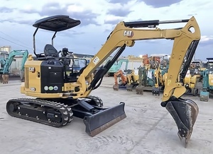 Mini-excavatrice sur chenilles hydraulique CAT 303CR d'occasion, 3 tonnes, ultra-compacte, faible nombre d'heures de fonctionnement, petite micro-pelle, provenance USA - Product Image 3