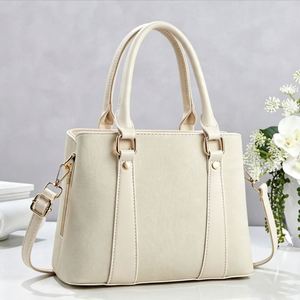 New Trend Italy Waterproof Fashion Eva <b>Bag</b> Silicone Handbags For Women Purses And Handbags - Product Image 1