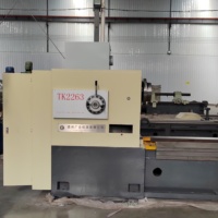 Perceuse de banc CNC TK2150 de haute précision pour le perçage profond et le alésage de cylindres de moto, idéale pour les petites ateliers