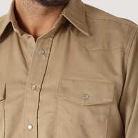 Chemise uniforme de travail à pression robuste avec logo personnalisé coton polyester respirant pour la construction en extérieur coton respirant pour l'exploitation minière