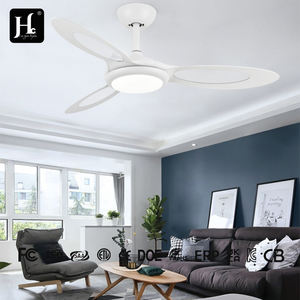 Décoration intérieure de style moderne avec ventilateur de plafond à 3 pales en ABS à télécommande et éclairage LED - Product Image 3