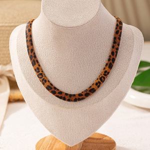 Collar de Cadena con Estampado de Leopardo <span class=keywords><strong>Minimalista</strong></span> y Exagerado, Diseño de Temperamento, Collares en Capas - Product Image 1