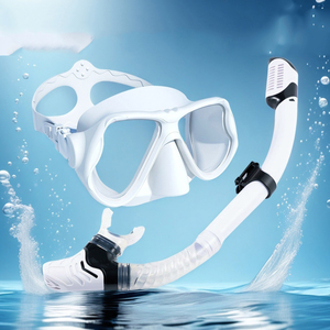 Силиконовая маска для снорклинга из закаленного стекла с защитой от запотевания, складная конструкция, полностью сухая дыхательная трубка для взрослых и детей - Product Image 1