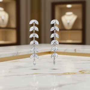 Pendientes de Araña E3644 en Oro Blanco con Cristales de Estrás, Diseño de Planta, Engaste de Garra, Estilo Clásico para Boda de Mujer - Product Image 2