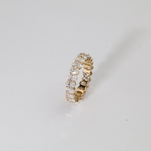 Anillo de Boda Moderno con Diamante Cultivado en Laboratorio de Corte Ovalado, Oro Blanco Sólido, Anillo Apilable Minimalista, Joyería Elegante para Aniversario - Product Image 5