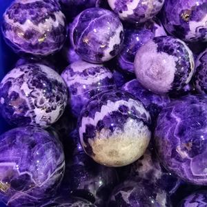 Groothandel Natuurlijke Helende Stenen Hoge Kwaliteit Droom Amethist Bol Enorme Grootte Kristal Ambachten Voor Decoratie - Product Image 3
