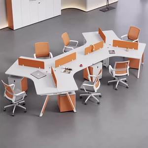 Poste de travail <span class=keywords><strong>PC</strong></span> pour personnel en espace de coworking, avec écran de confidentialité combiné en cluster, armoire verrouillable et base en fer - Product Image 3