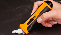 Grattoir rétractable personnalisé OEM pour le décollage d'étiquettes et de décalcomanies, grattoir pour enlever la colle, grattoir à manche en plastique