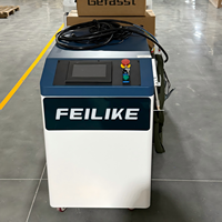 Nouvelle machine de soudage au laser à fibre portative multifonctionnelle numérique facile à utiliser de 3000 W avec refroidissement par eau