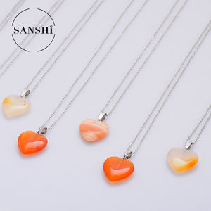 סיטונאי במפעל מחיר רב צבע 16mm אהבת לב קסם ריפוי קריסטל נשים מתנה טבעי תכשיטי קריסטל - Product Image 5